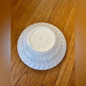 Vintage Indiana Glass White Milk Glass Laurel Leaf Design